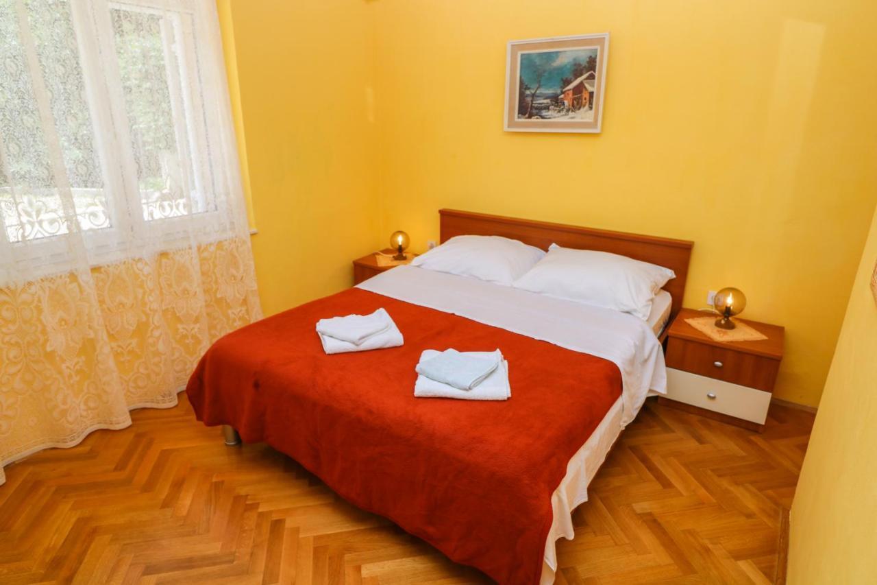 באסקה Double Rooms With Terrace Tomica מראה חיצוני תמונה