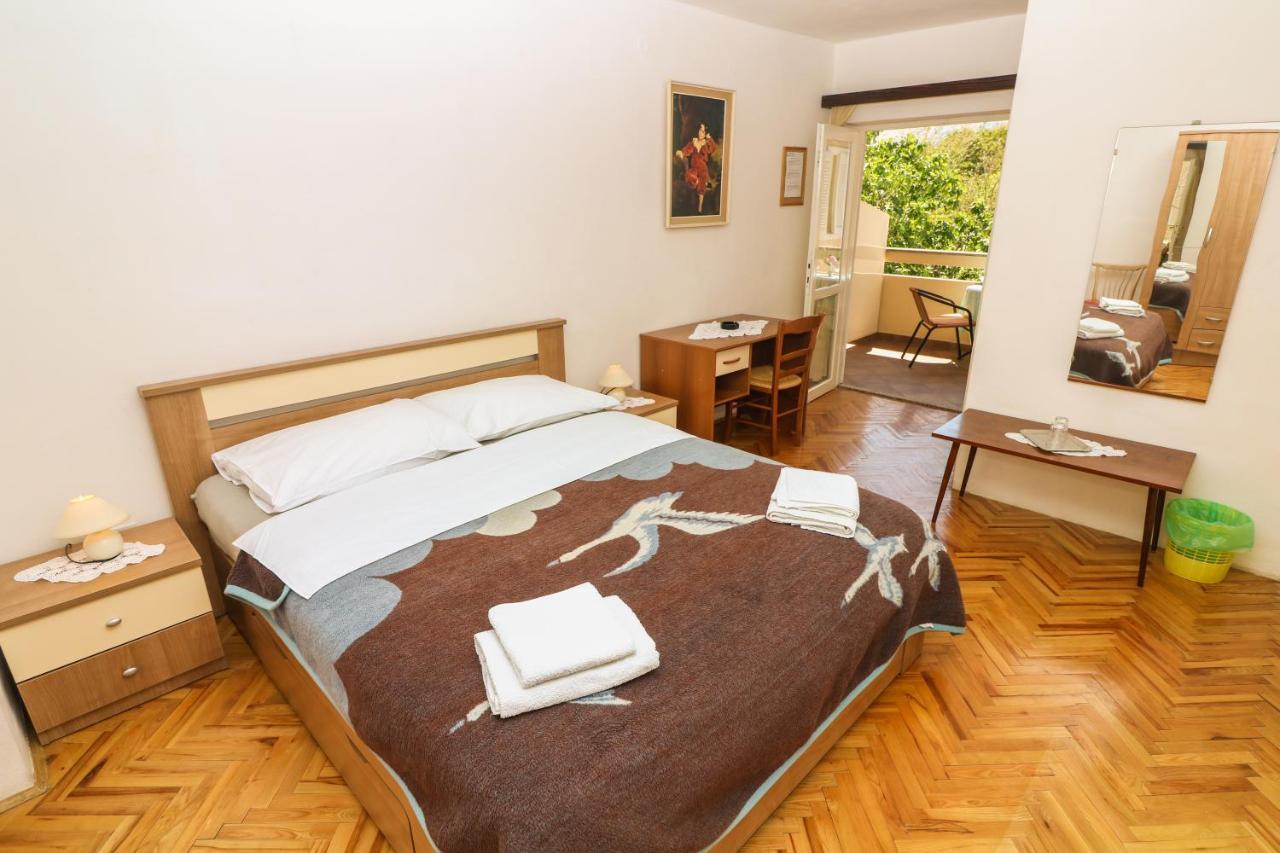 באסקה Double Rooms With Terrace Tomica מראה חיצוני תמונה