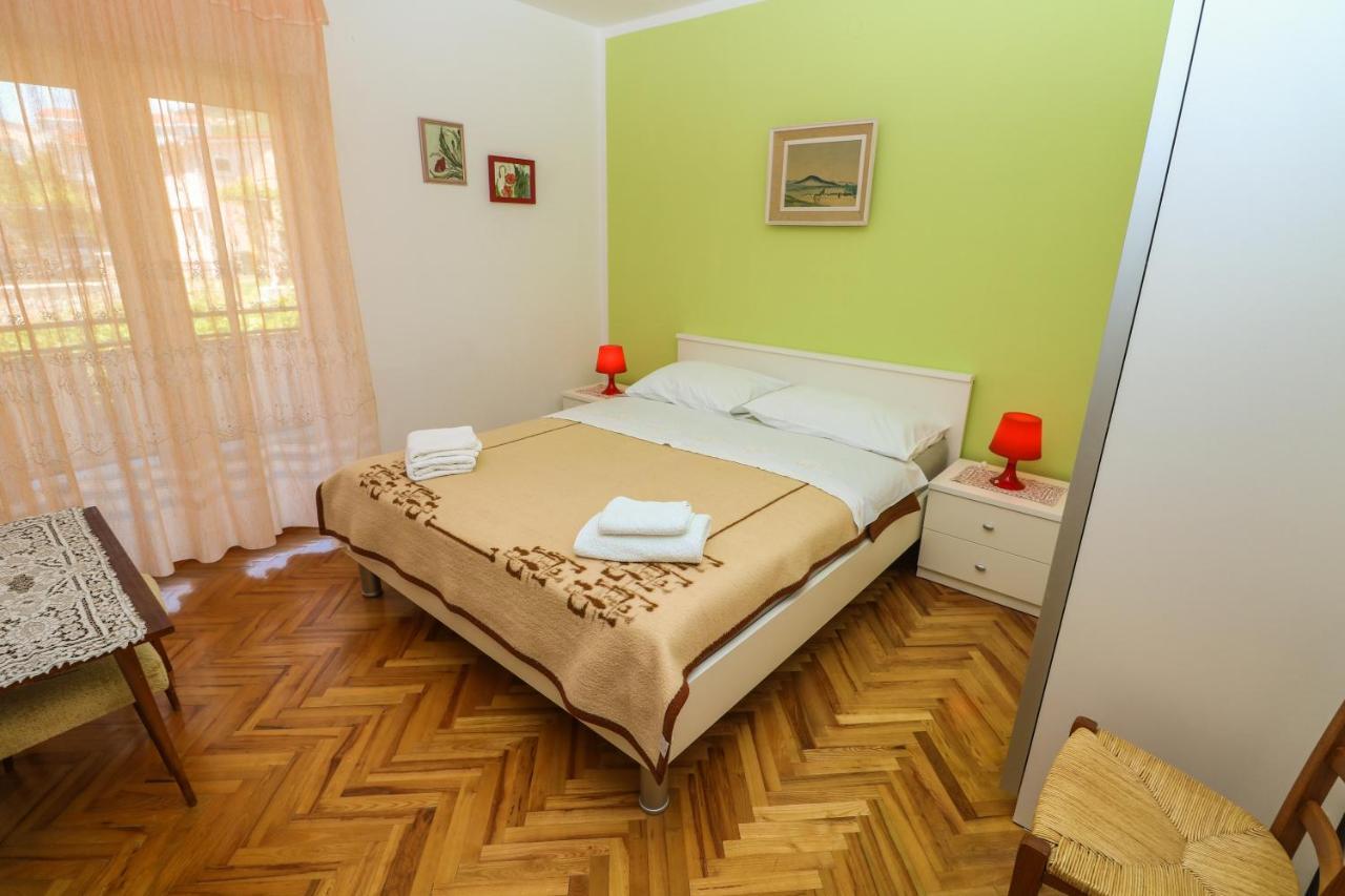 באסקה Double Rooms With Terrace Tomica מראה חיצוני תמונה